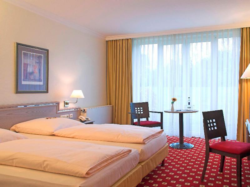 Welcome Hotel Бад-Арользен Экстерьер фото